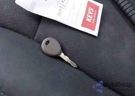 2013 Chrysler 200 Touring из США, поврежденный, VIN 1C3CCBBB2DN570108